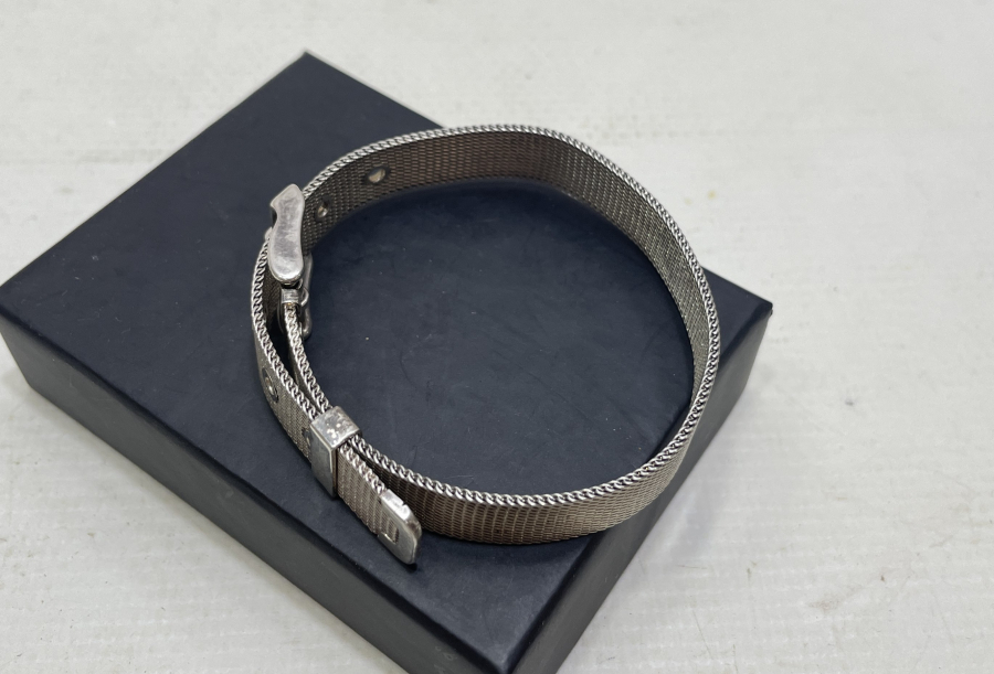 KORDON FORMUNDA GÜMÜŞ BİLEKLİK