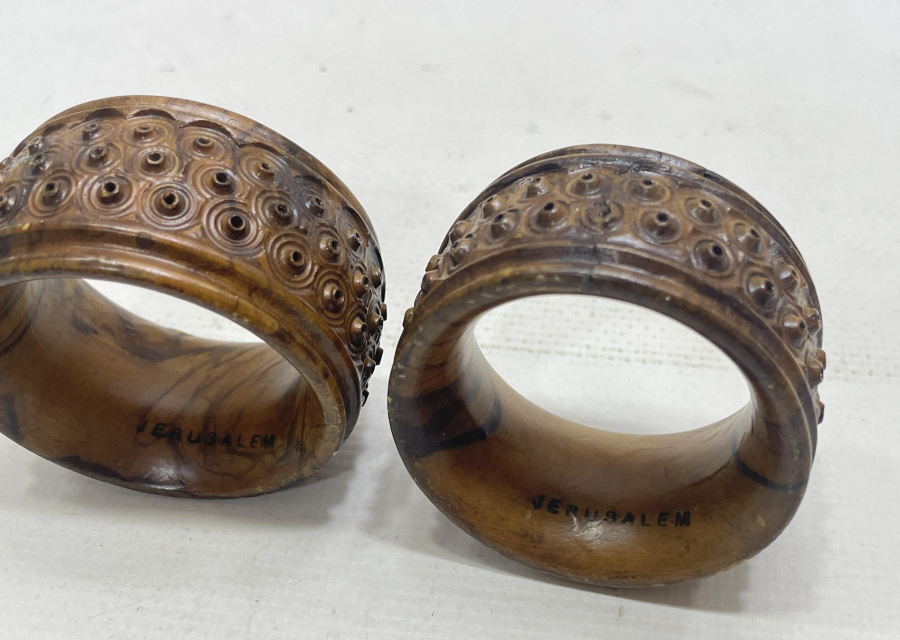 KUKADAN MAMUL JARUSSELAM YAZILI ANTİKA AHŞAP ÇİFT PEÇETELİK