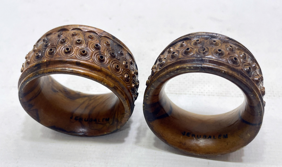 KUKADAN MAMUL JARUSSELAM YAZILI ANTİKA AHŞAP ÇİFT PEÇETELİK