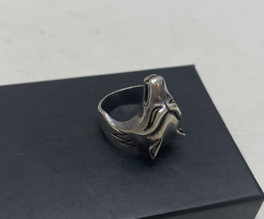 KURT BAŞI FORMUNDA GÜMÜŞ YÜZÜK