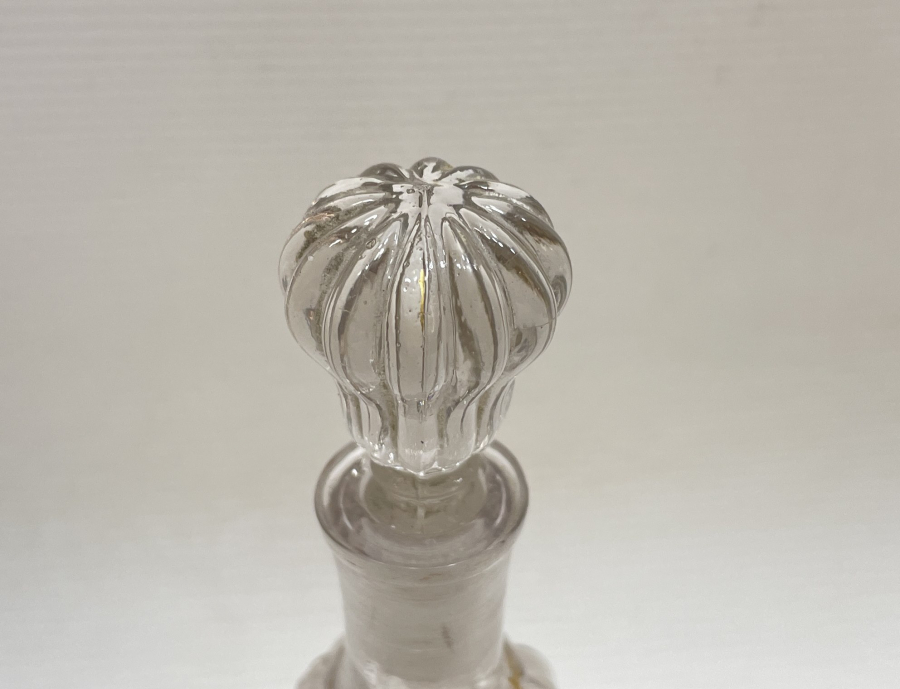 OSMANLI DÖNEMİ NADİR FORMDA ALTIN VARAKLI BEYKOZ İŞİ KOKU ŞİŞESİ