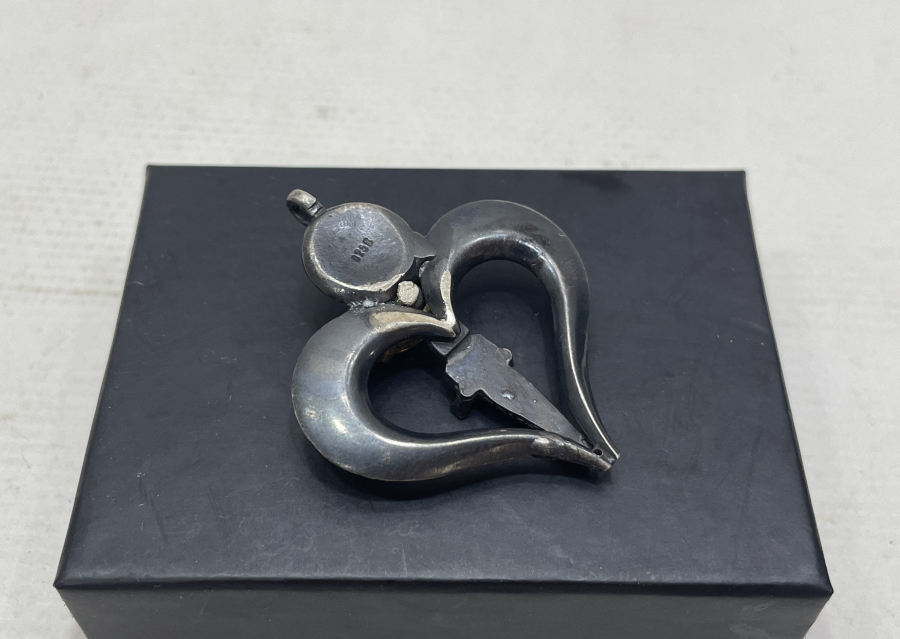 SİTRİN TAŞLI ESKİ MISIR TANRILARI GÖRSELLİ GÜMÜŞ KOLYE UCU