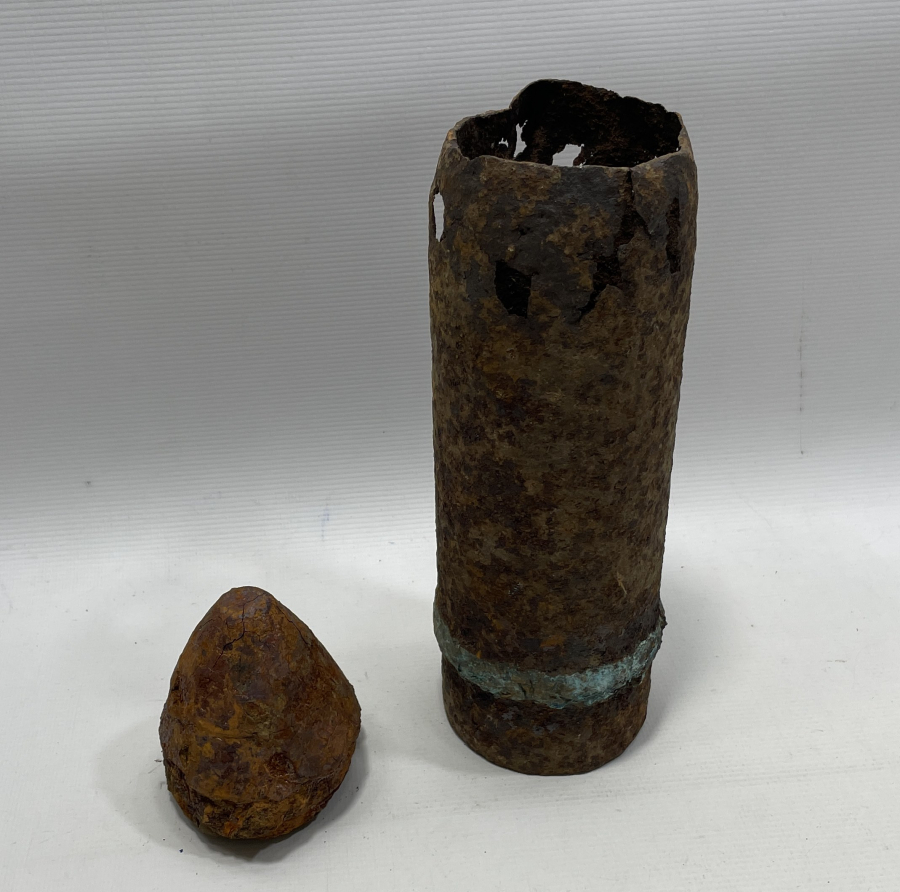 1. DÜNYA SAVAŞI DÖNEMİ TOP MERMİSİ VE BAŞLIĞI