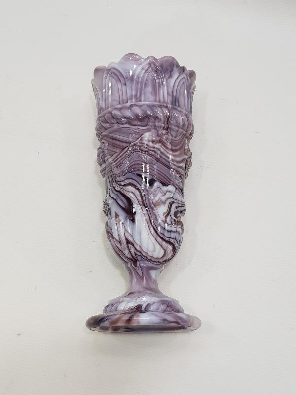 19. YÜZYIL ŞARAP TANRISI DIONYSOS RESİMLİ NADİR FORMDA OPAL VAZO