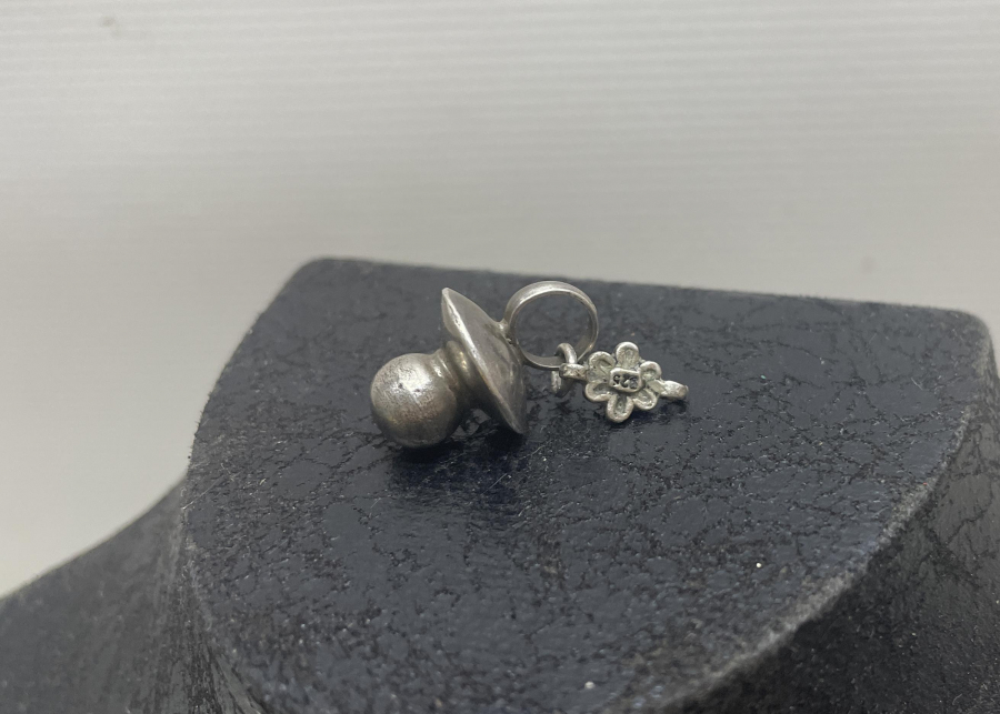 ANTİKA GÜMÜŞ EMZİK