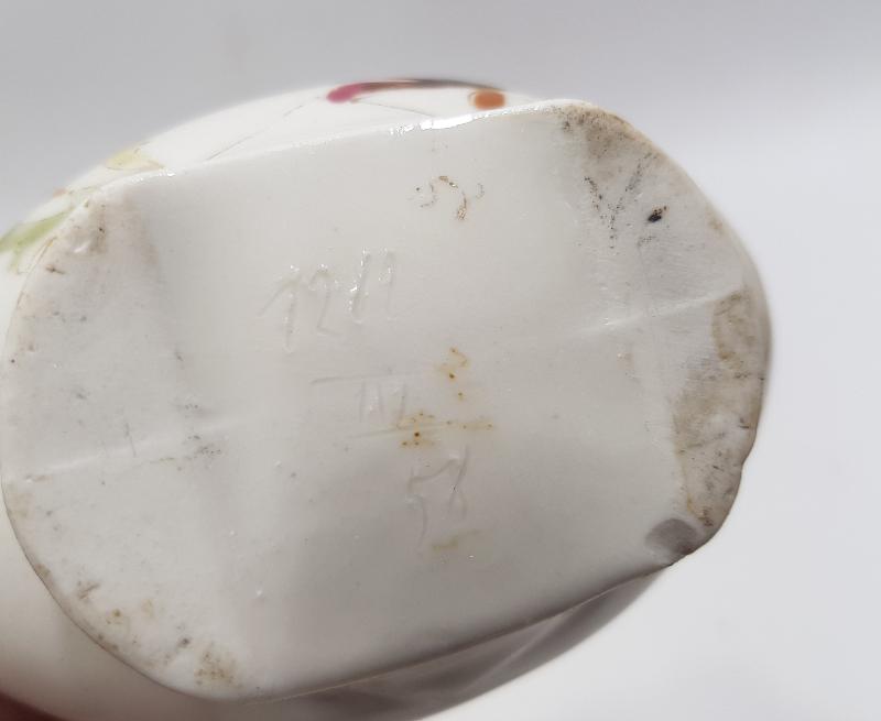 ANTİKA PORSELEN ŞEKERLİK