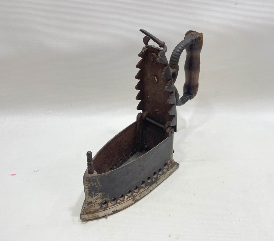 ARKASI USTA DAMGALI OSMANLI DÖNEMİ ÇOK NADİR RUM İŞİ KÖMÜRLÜ ÜTÜ