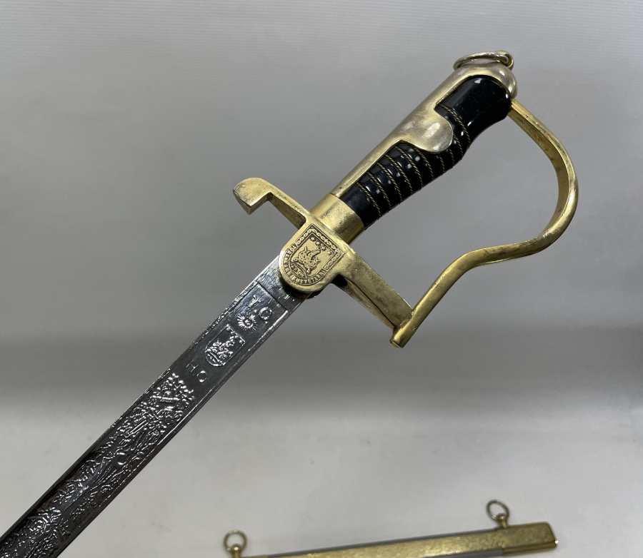 ÇİL KONDİSYONDA ANTİKA SUBAY KILICI