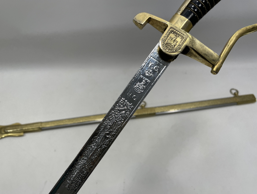 ÇİL KONDİSYONDA ANTİKA SUBAY KILICI