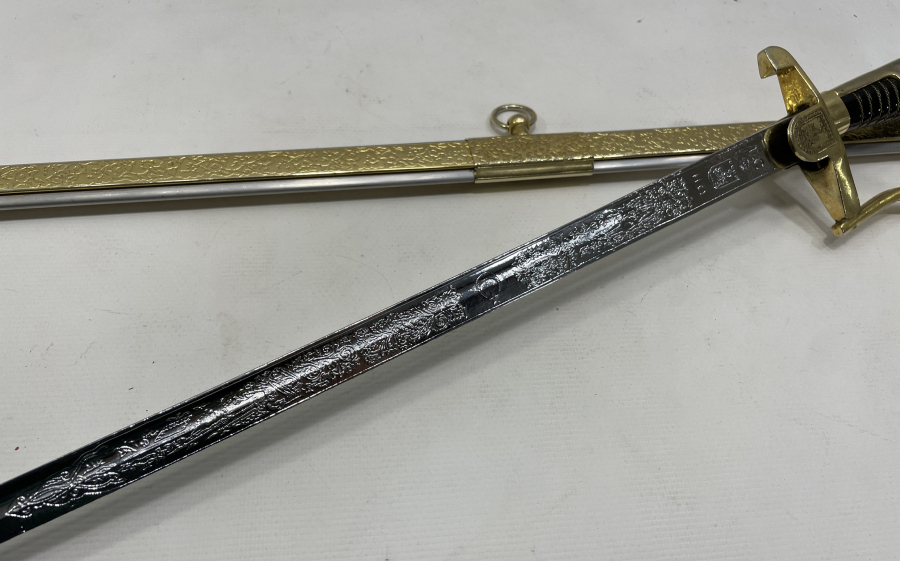 ÇİL KONDİSYONDA ANTİKA SUBAY KILICI