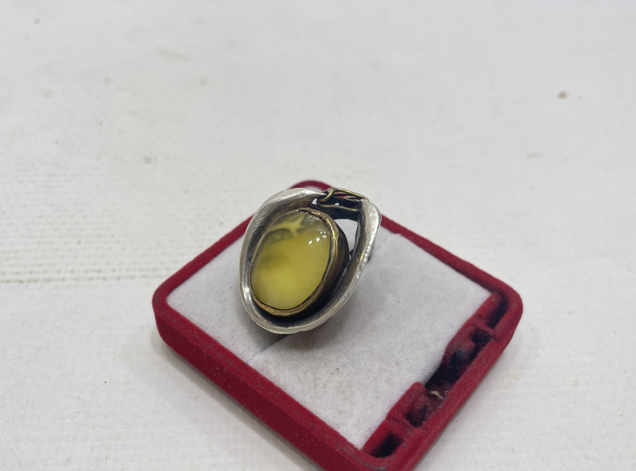 DAMLA KEHRİBAR TAŞLI ÖZEL YAPIM GÜMÜŞ YÜZÜK