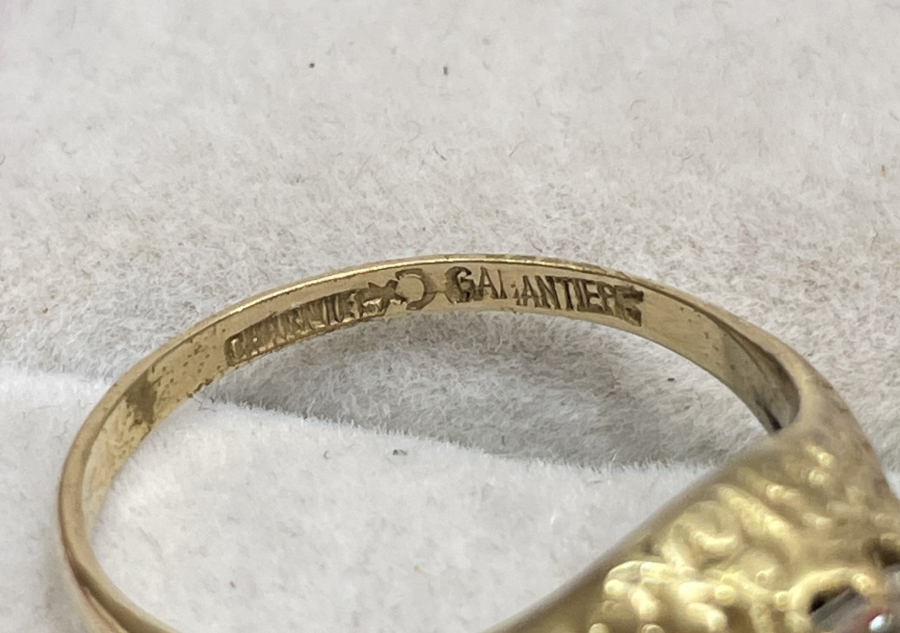 İÇİ AY YILDIZLI VE USTA DAMGALI OSMANLI DÖNEMİ ALTIN YÜZÜK