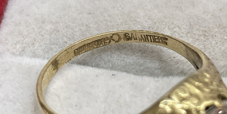 İÇİ AY YILDIZLI VE USTA DAMGALI OSMANLI DÖNEMİ ALTIN YÜZÜK