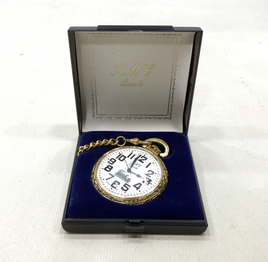 KML MARKA ORİJİNAL KUTUSUNDA VE ÇİL KONDİSYONDA ALTIN KAPLAMA ARKASI TRENLİ ANTİKA CEP SAATİ