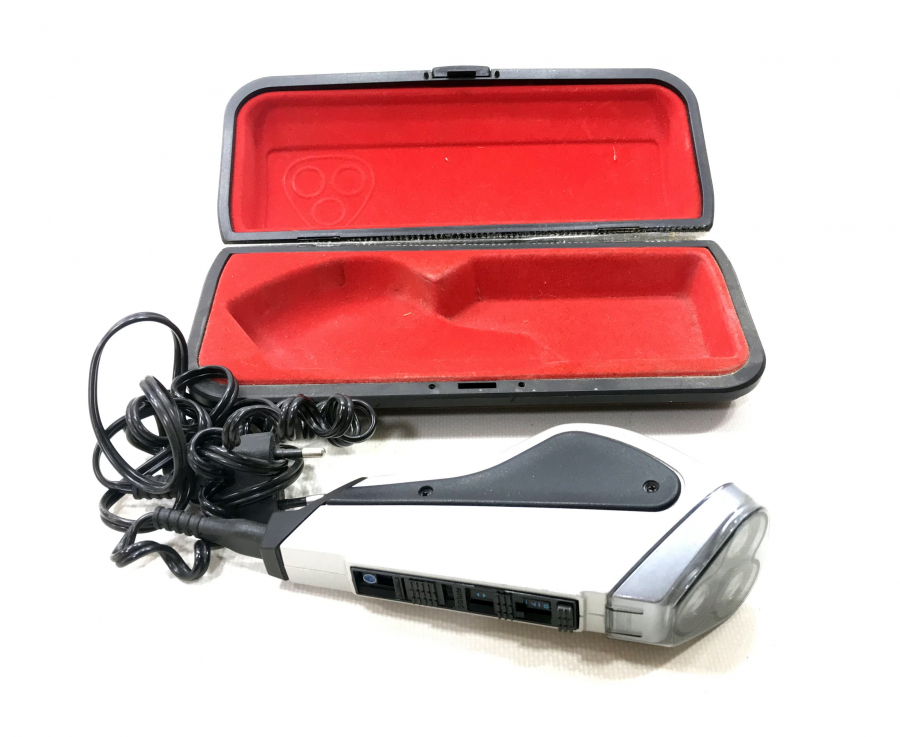 ORJİNAL KUTUSUNDA ANTİKA TRAŞ MAKİNASI