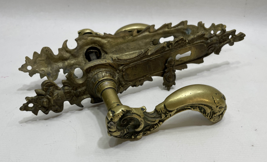 OSMANLI DÖNEMİ KONAK İŞİ KAPI KOLU