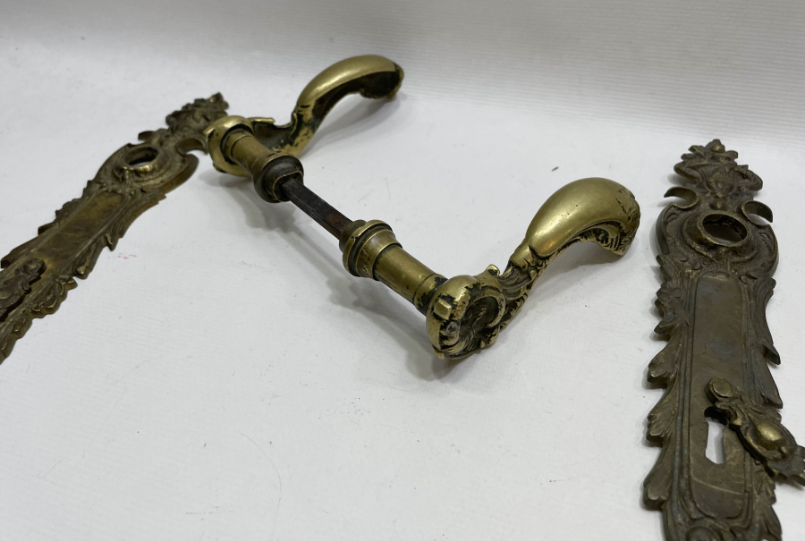 OSMANLI DÖNEMİ KONAK İŞİ KAPI KOLU