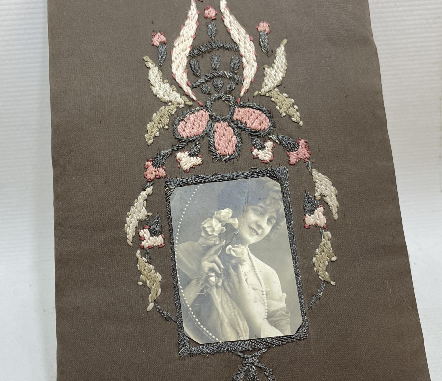 OSMANLI DÖNEMİ LEVANTEN İŞİ TAMAMI EL İŞLEMESİ FOTOĞRAFLIK