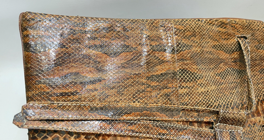 ÖZEL YAPIM YILAN DERİSİ ÇANTA