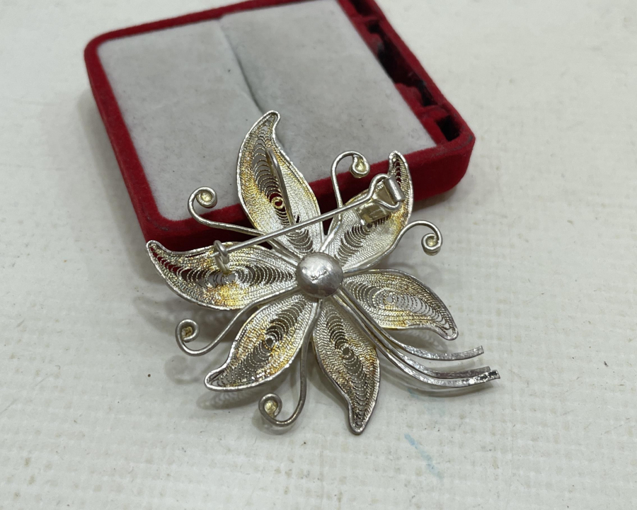 TELKARİ İŞÇİLİKLİ GÜMÜŞ KOLYE BROŞ