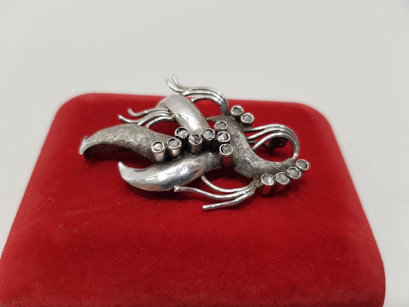 ÇOK NADİR FORMDA ANTİKA ELMAS BROŞ