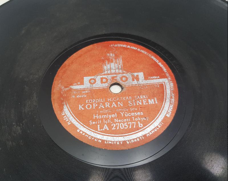 HAMİYET YÜCESES TAŞ PLAK