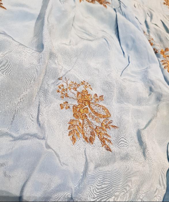 OSMANLI DÖNEMİ ALTIN SIRMA İŞLEMELİ NİŞANLIK ELBİSE