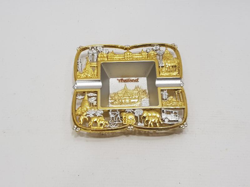 UZAK DOĞU KÜL TABLASI