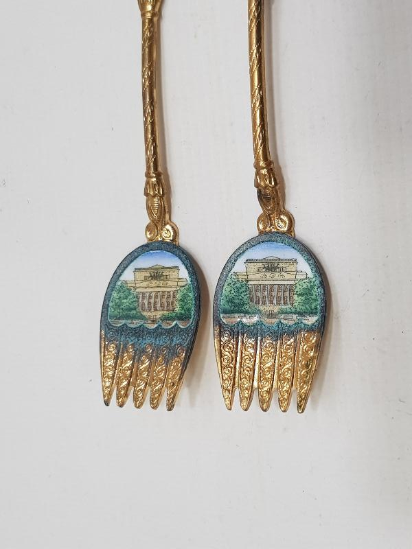 ANTİKA RUS YAPIMI LENİNGRAD TEMALI BİR ÇİFT MİNELİ ÇATAL 