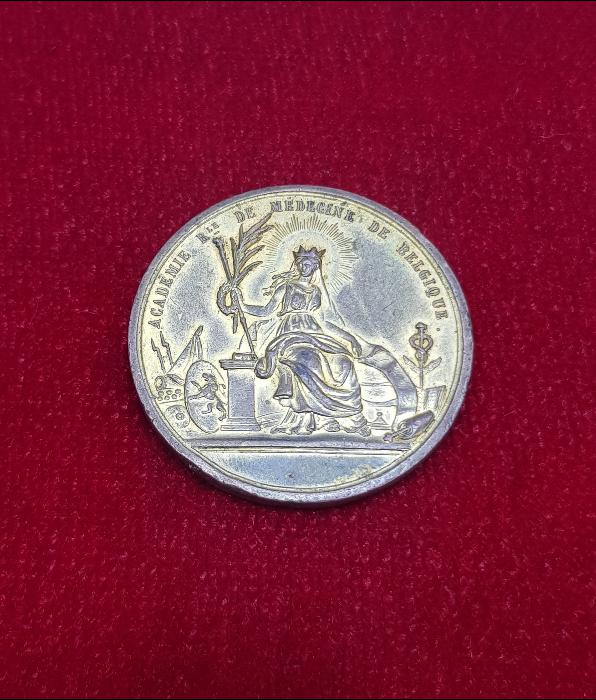 TIP TARİHİ: 1900'LERDEN BELÇİKA TIP AKADEMİSİ ONUR MADALYASI 