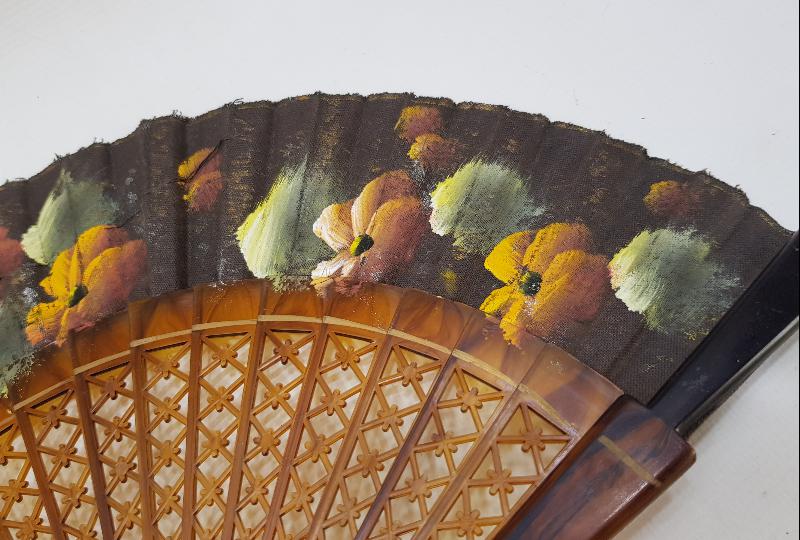 ANTİKA BAĞA YELPAZE