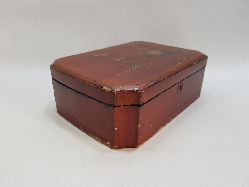 ANTİKA BÜYÜK BOY PAPIER MACHE KUTU