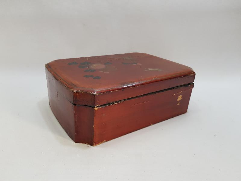 ANTİKA BÜYÜK BOY PAPIER MACHE KUTU