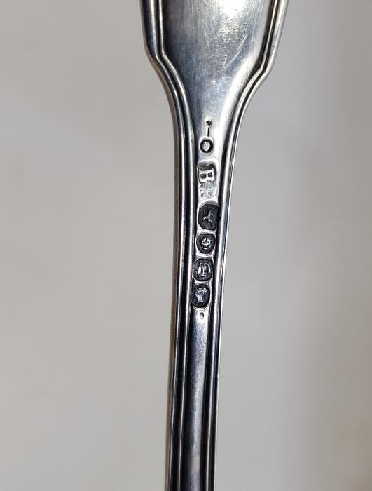 ANTİKA İNGİLİZ GÜMÜŞ SERVİS KAŞIĞI