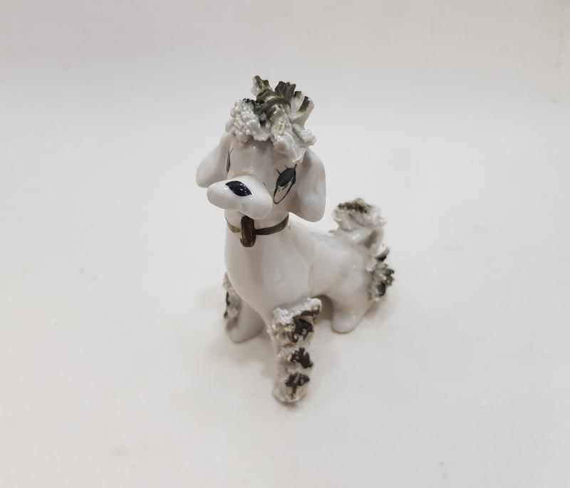 ANTİKA PORSELEN KÖPEK BİBİLOSU