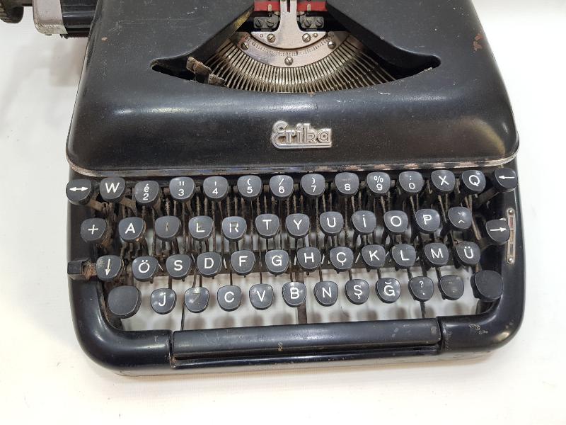 ANTİKA ERİKA MARKA DAKTİLO