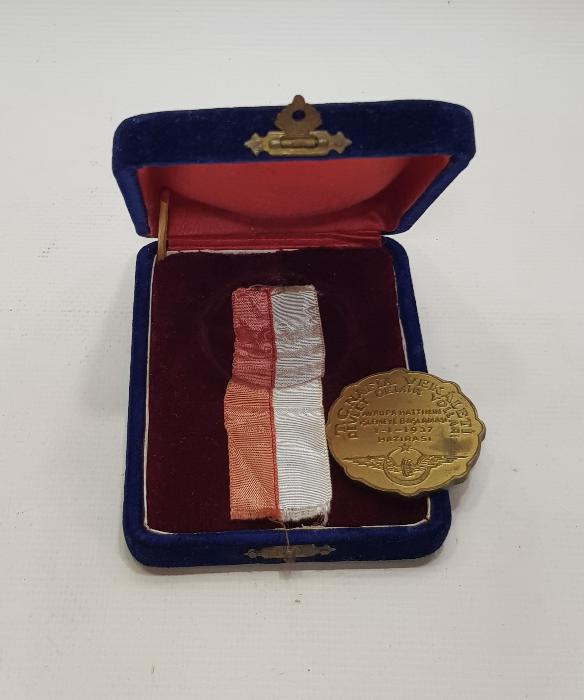 1937 DEVLET DEMİR YOLLARI AVRUPA HATTININ İŞLEMEYE BAŞLAMASI HATIRASINA BASILMIŞ ÇOK NADİR MADALYON