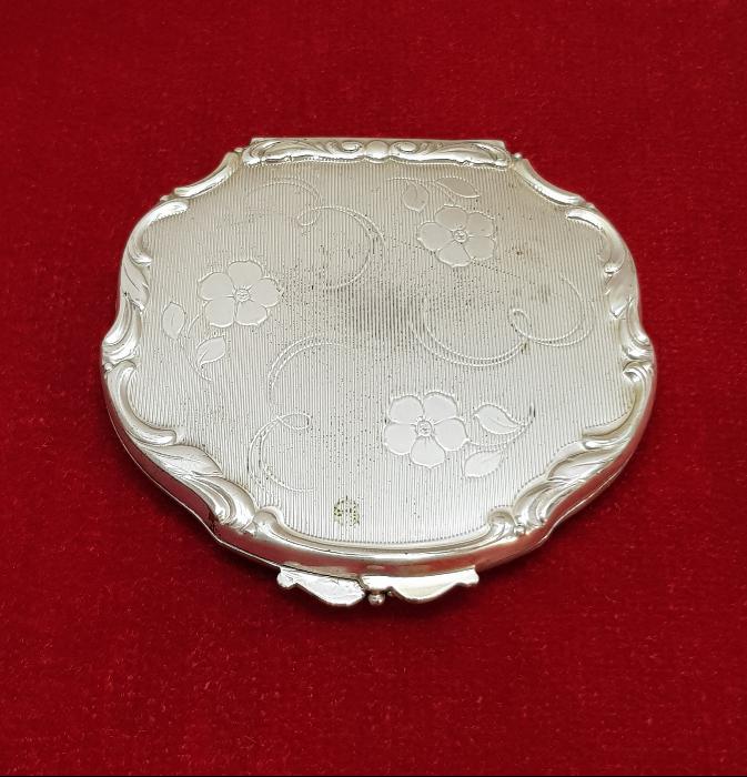 ANTİKA GÜMÜŞ KAPLAMA PUDRİYER