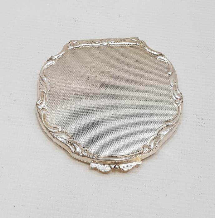 ANTİKA GÜMÜŞ KAPLAMA PUDRİYER