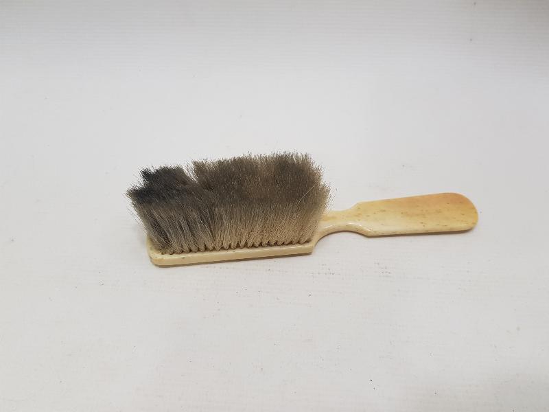 ANTİKA KEMİK SAPLI ELBİSE FIRÇASI