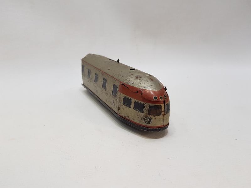 ANTİKA OYUNCAK TREN LOKOMOTİFİ