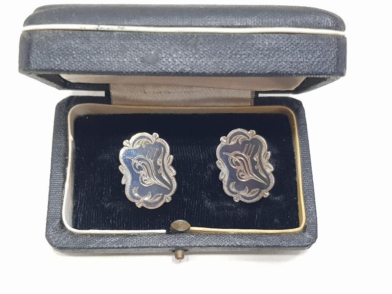 ANTİKA SAVAT İŞÇİLİKLİ OSMANLI TUĞRALI BİR ÇİFT KOL DÜĞMESİ