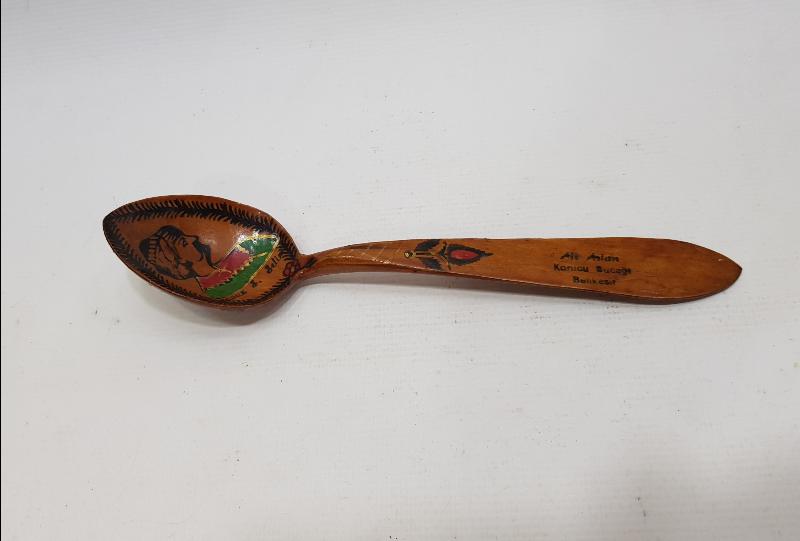 KÖK BOYALI YAVUZ SULTAN SELİM HAN RESİMLİ AHŞAP KAŞIK