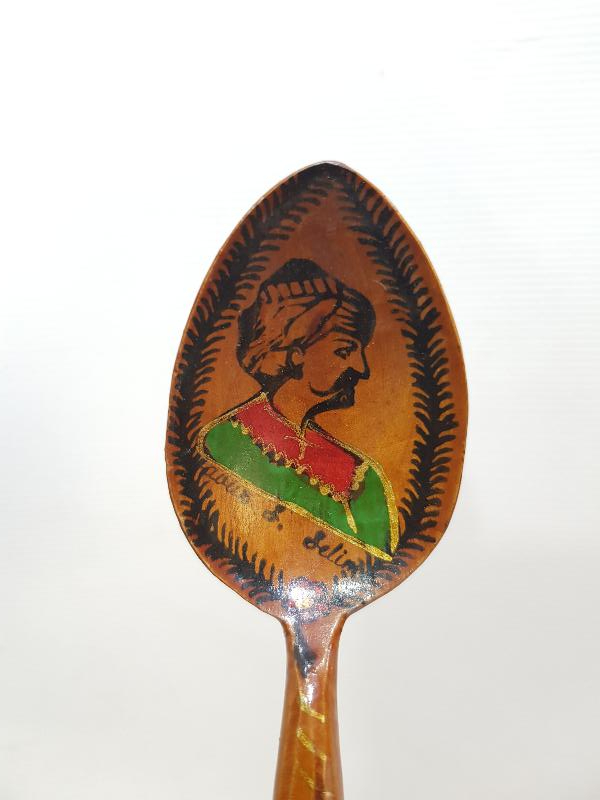 KÖK BOYALI YAVUZ SULTAN SELİM HAN RESİMLİ AHŞAP KAŞIK