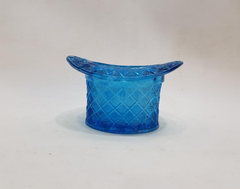 MELON ŞAPKA FORMLU MAVİ RENKLİ KRİSTAL İKRAMLIK