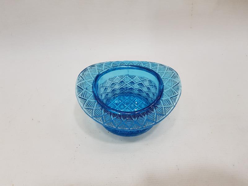 MELON ŞAPKA FORMLU MAVİ RENKLİ KRİSTAL İKRAMLIK