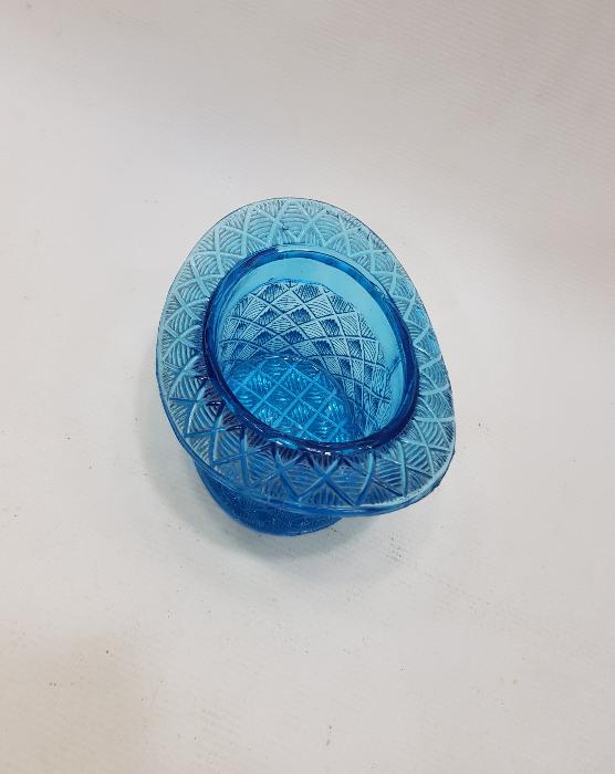 MELON ŞAPKA FORMLU MAVİ RENKLİ KRİSTAL İKRAMLIK