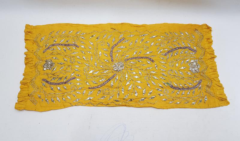 OSMANLI DÖNEMİ BERGAMA KOZAK YÖRESİ TEL KIRMA İŞLEMELİ YASTIK YÜZÜ