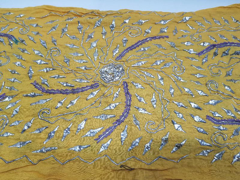 OSMANLI DÖNEMİ BERGAMA KOZAK YÖRESİ TEL KIRMA İŞLEMELİ YASTIK YÜZÜ