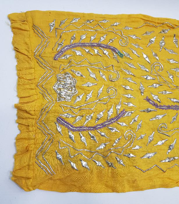 OSMANLI DÖNEMİ BERGAMA KOZAK YÖRESİ TEL KIRMA İŞLEMELİ YASTIK YÜZÜ